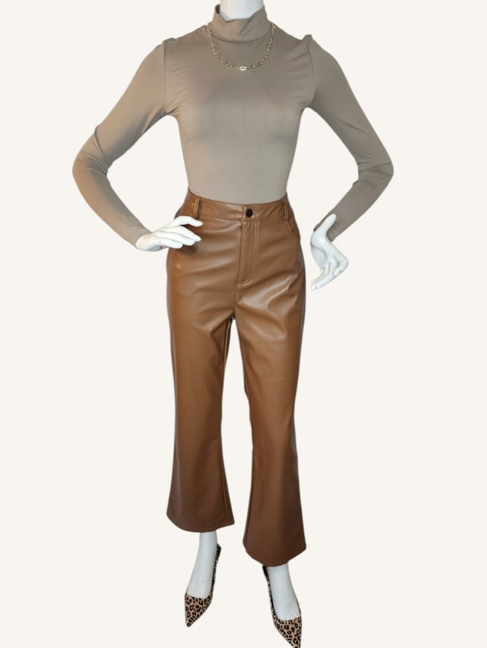 Second Skin RD Style Mika Nomad Bodysuit Medium NWT Mock Neck Layering